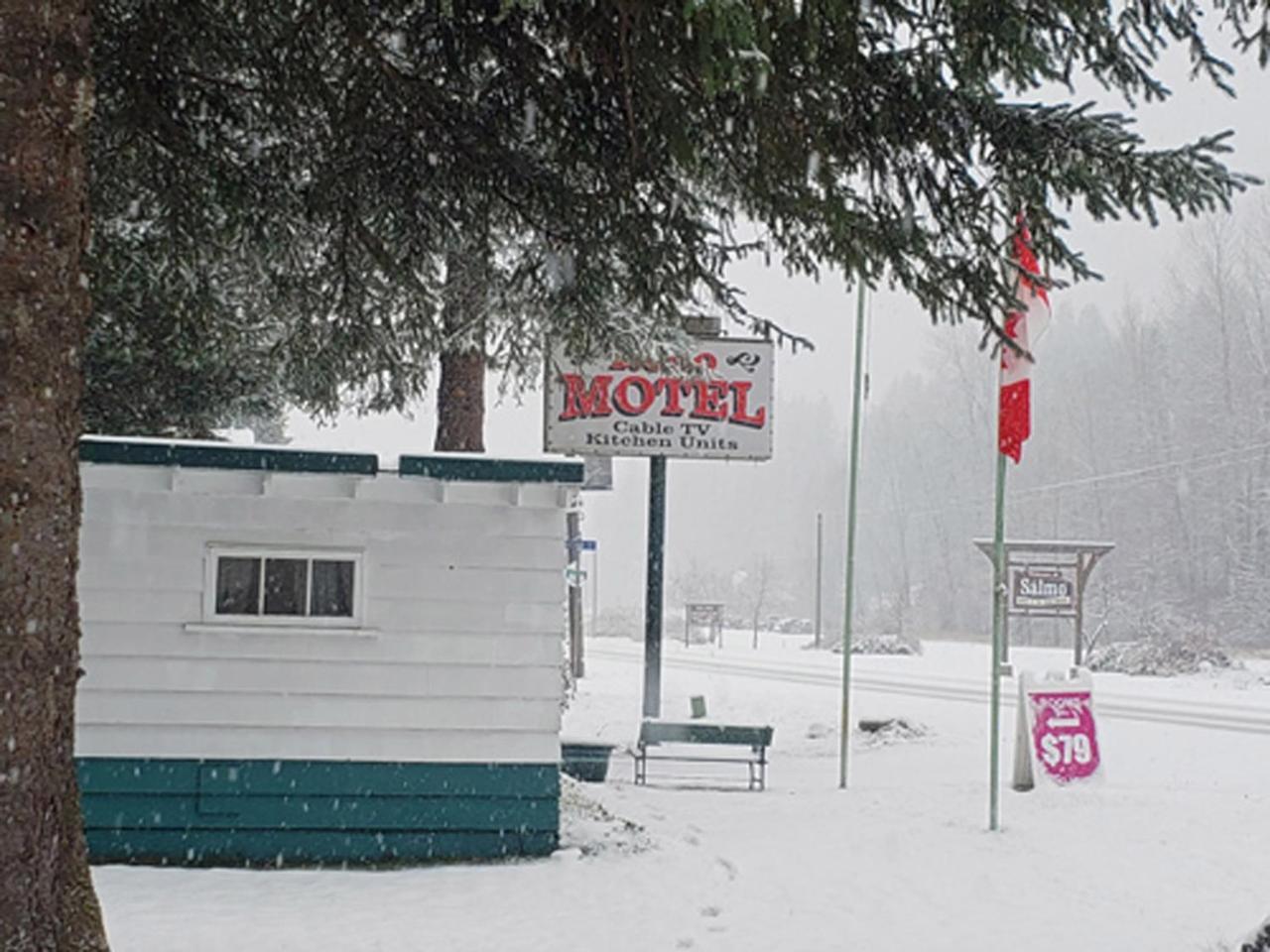 Reno Motel Salmo 외부 사진